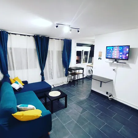 Perla - Balneo Et Sauna Apartment Le Mee-sur-Seine